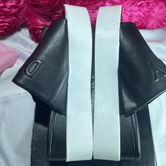 DKNY Covo black‎ leather platform sandals Size 9 - Picture 9 of 13